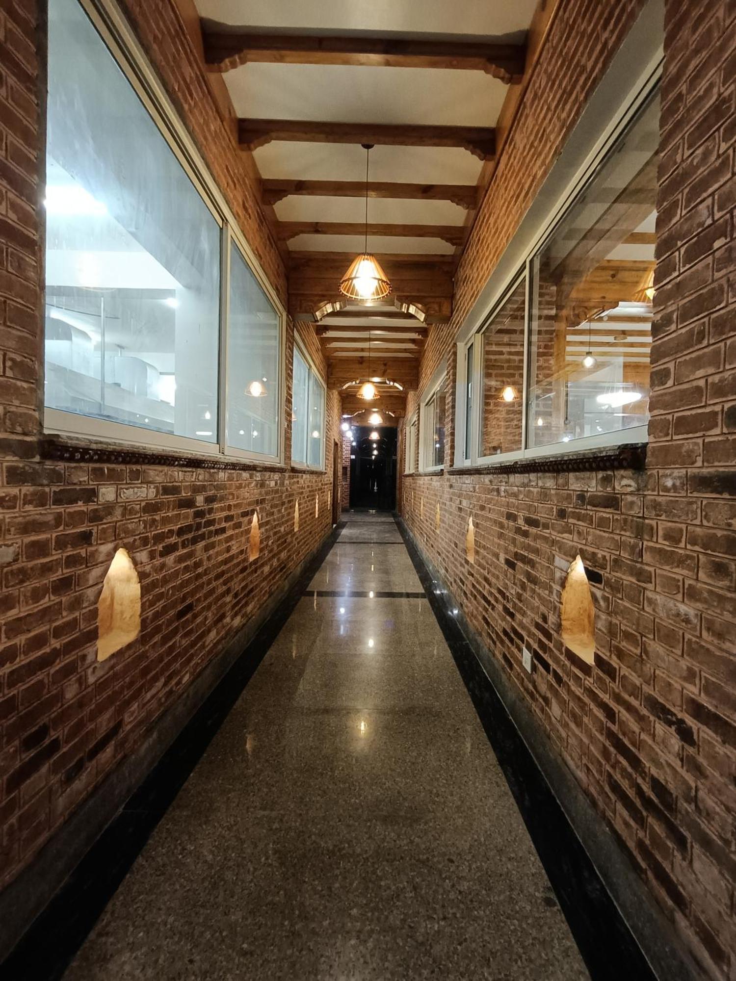 Hotel Chautari Pvt Ltd Нагаркот Екстер'єр фото